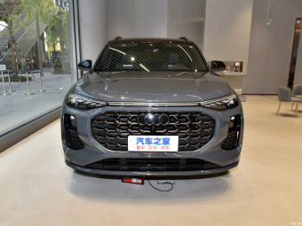 Audi Q6 Row - Flying Rider 50 TFSI Quattro