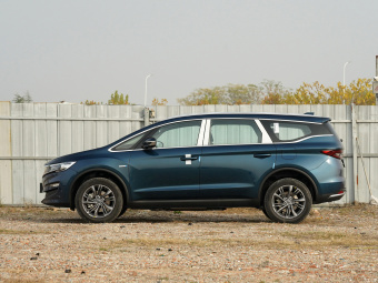 Geely Jiaji Platinum Premium 1.5TD PHEV