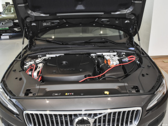 Volvo S90 T8 AWD Zhiya Luxury