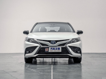 Toyota Camry Hybrid Fengshang 2.5HS