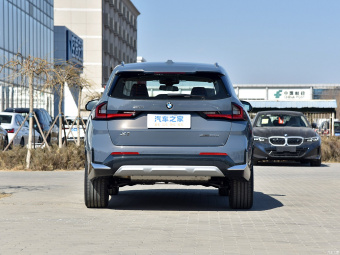 BMW X1 sDrive25Li X Design