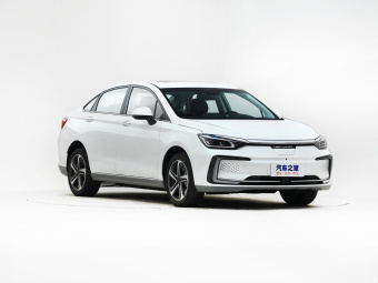 Beijing EU5 Zhiling R600