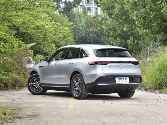 Mercedes-Benz EQC 400 4MATIC