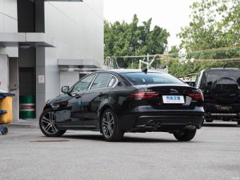 Jaguar XEL R-Dynamic S Progressive Sports P250