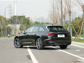 Audi A6 Avant Select Dynamic 45 TFSI