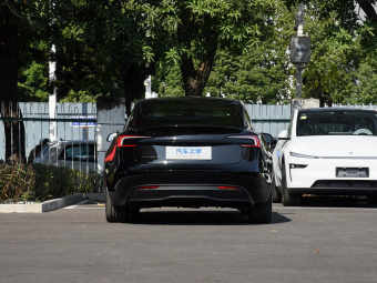 Tesla Model 3 2025 Facelifted Long Range All-Wheel Drive Version