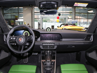 Porsche 911 Turbo S