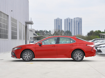 Toyota Camry Fengshang 2.0S