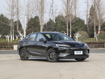 BYD Seal DM-i Elite 121KM