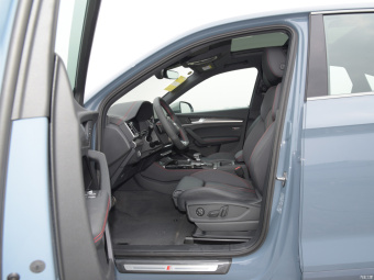 Audi Q5L Sportback RS Style 40 TFSI