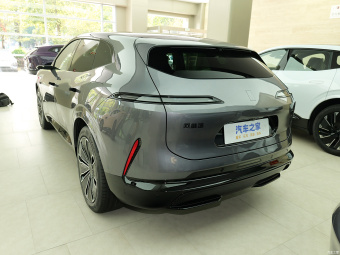 Avatr 07 Ultra AWD