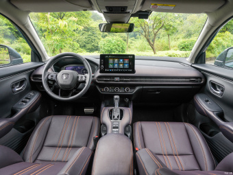 Honda Z-RV Premium 1.5L CVT