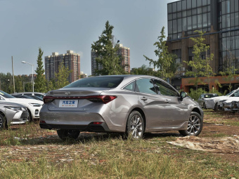 Toyota Avalon Hybrid 2024 Hybrid 2.0L Premium Edition