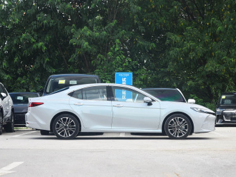 Toyota Camry Hybrid 2026 Hybrid 2.0HG Premium Edition