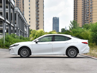 Toyota Camry Hybrid 2026 Hybrid 2.0HE Elite Edition