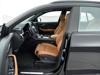 Audi RS Q8  4.0T Quattro