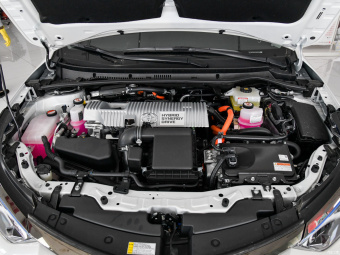 Toyota Levin PHEV Elite Sunroof 1.8PH GS E-CVT