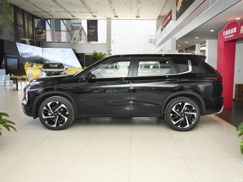 Mitsubishi Outlander Excellence 1.5T CVT AWD