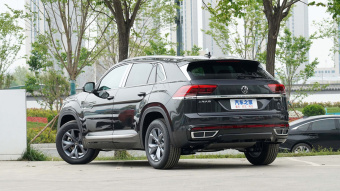 VW Teramont X Deluxe 330TSI