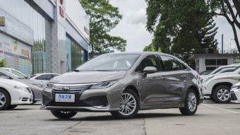 Toyota Allion Pioneer 2.0L