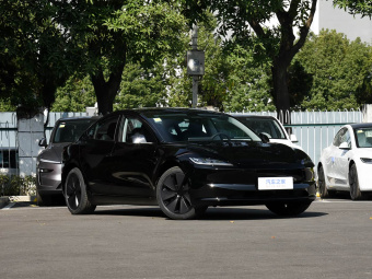 Tesla Model 3 2025 Facelifted Long Range All-Wheel Drive Version