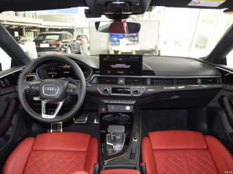 Audi S5 Coupe  3.0 T Quattro