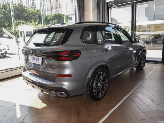 BMW X5 xDrive 40Li Exclusive M Sport Night Edition
