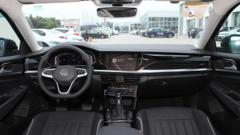 VW Passat Elite 330TSI