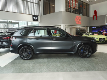 BMW X5 2026 xDrive 40Li Year of Horse Edition