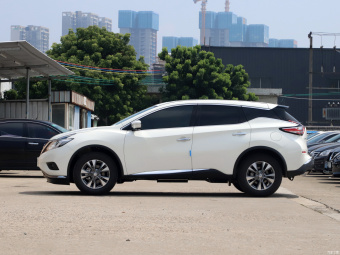 Nissan Murano Smart Deluxe 2.5L XL 2WD