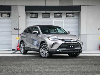 Toyota Harrier Flagship 2.0L CVT