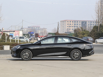 BYD Seal DM-i Elite 121KM