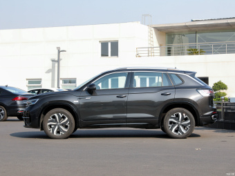 VW Tayron Deluxe Plus Advanced GTE