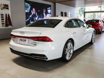 Audi A7L 2025 45 TFSI Quattro Luxury Edition