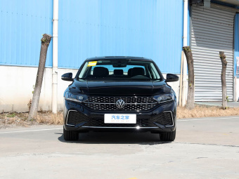 VW Passat 2025 Outstanding Model 380TSI Starry Sky Dragon Edition