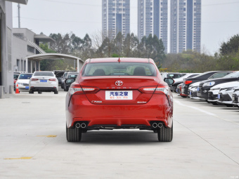 Toyota Camry Fengshang 2.0S