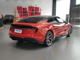 Lotus Emeya R+