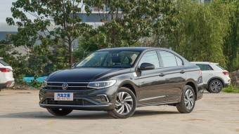 VW Bora Zhixing 200TSI DSG