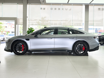 Luxeed S7 Ultra AWD
