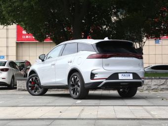 BYD Tang DM-p Exclusive AWD 215КМ