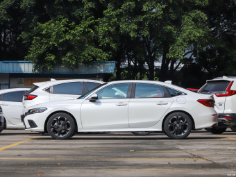 Honda Civic Power 240TURBO CVT