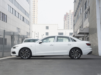 Audi A4L Dynamic Fashion 40 TFSI
