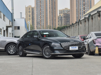 Genesis Electrified G80 Luxury AWD