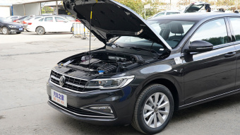 VW Bora Elite Zhilian 1.5L AT