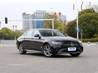 Mercedes-Benz E-Class 300 L Sports Fashion