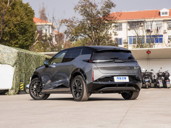 Zeekr X  5 Seat AWD