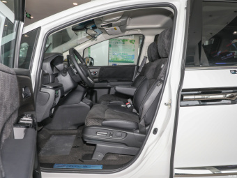 Honda Elysion Comfort
