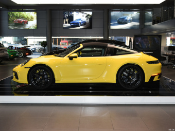 Porsche 911 Targa 4