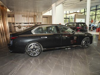 BMW 7 Series 2026 740Li Premium Luxury