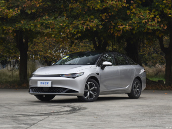 XPeng P5 500Plus
